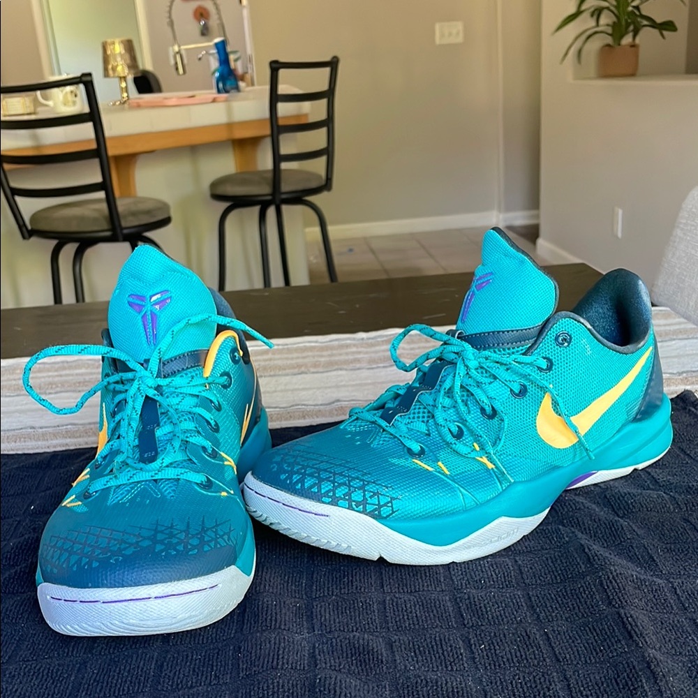 Nike Zoom Kobe Venomenon Blue/Green Model number 635578-302